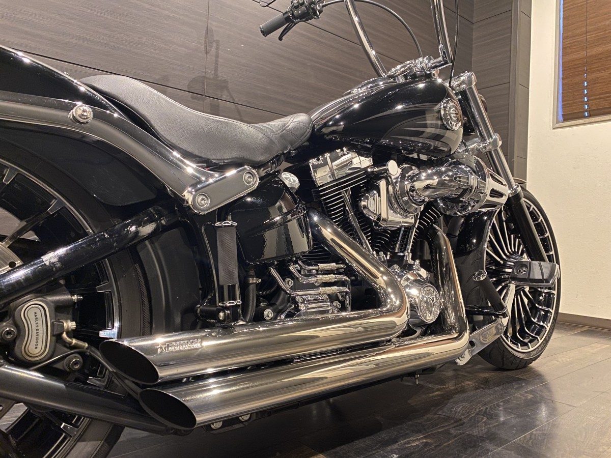 FXSB 1690 ブレイクアウト ソフテイル TC103 インジェクション イメージ8