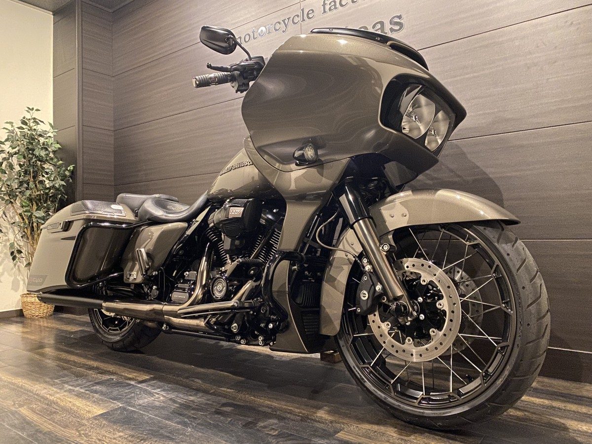 FLTRXSE CVO 1920 ロードグライド ツーリング M8 117 イメージ2