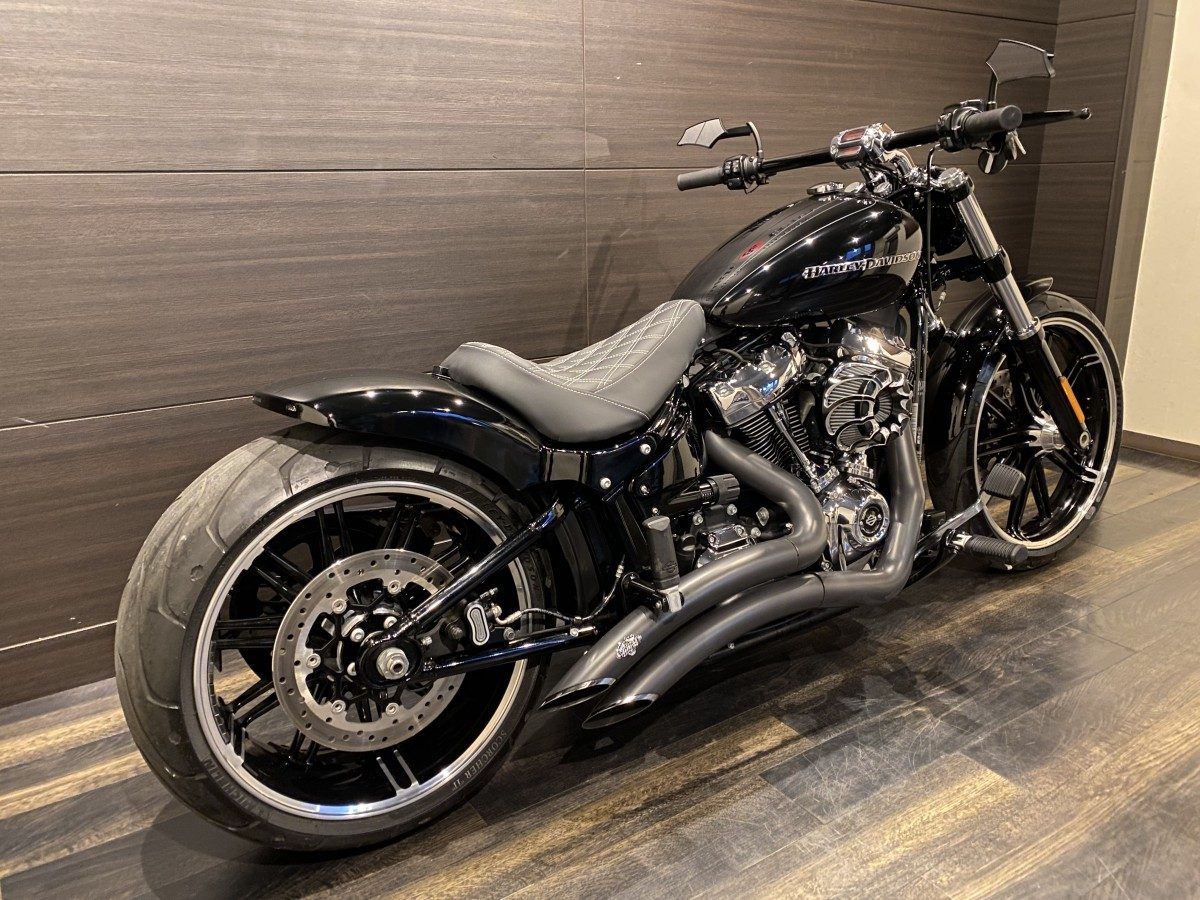 FXBR 1750 ブレイクアウト ソフテイル M8 107 インジェクション イメージ3