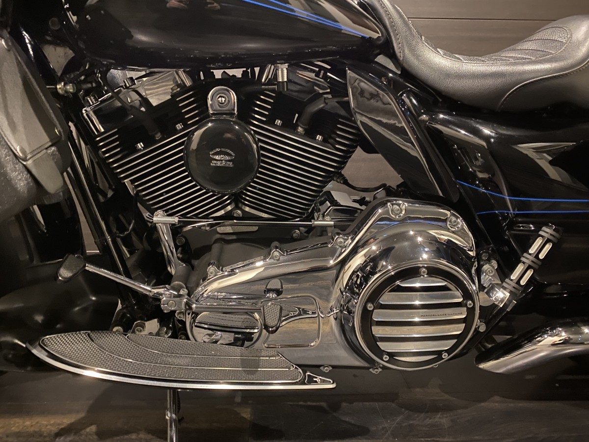 FLTR 1580 ロードグライド ツーリング TC96 インジェクション イメージ12