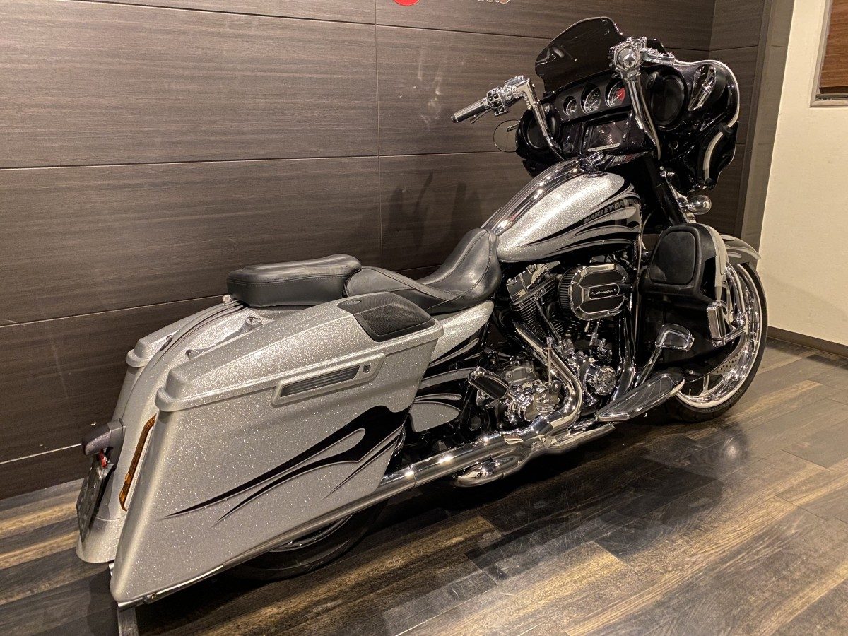 FLHXSE CVO 1800 ストリートグライド ツーリング TC110 インジェクション イメージ3