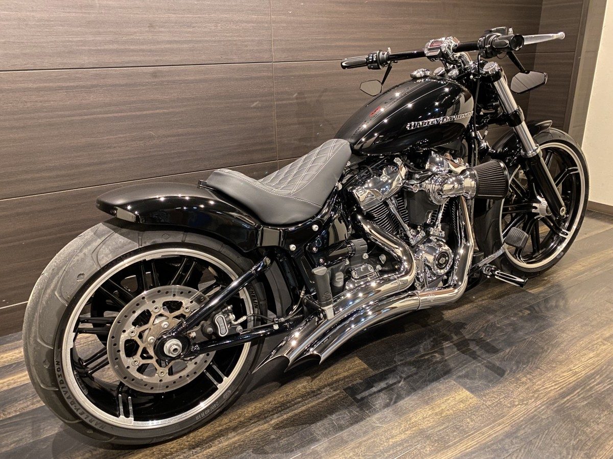 FXBRS 1870 ブレイクアウト ソフテイル M8 114 インジェクション イメージ3